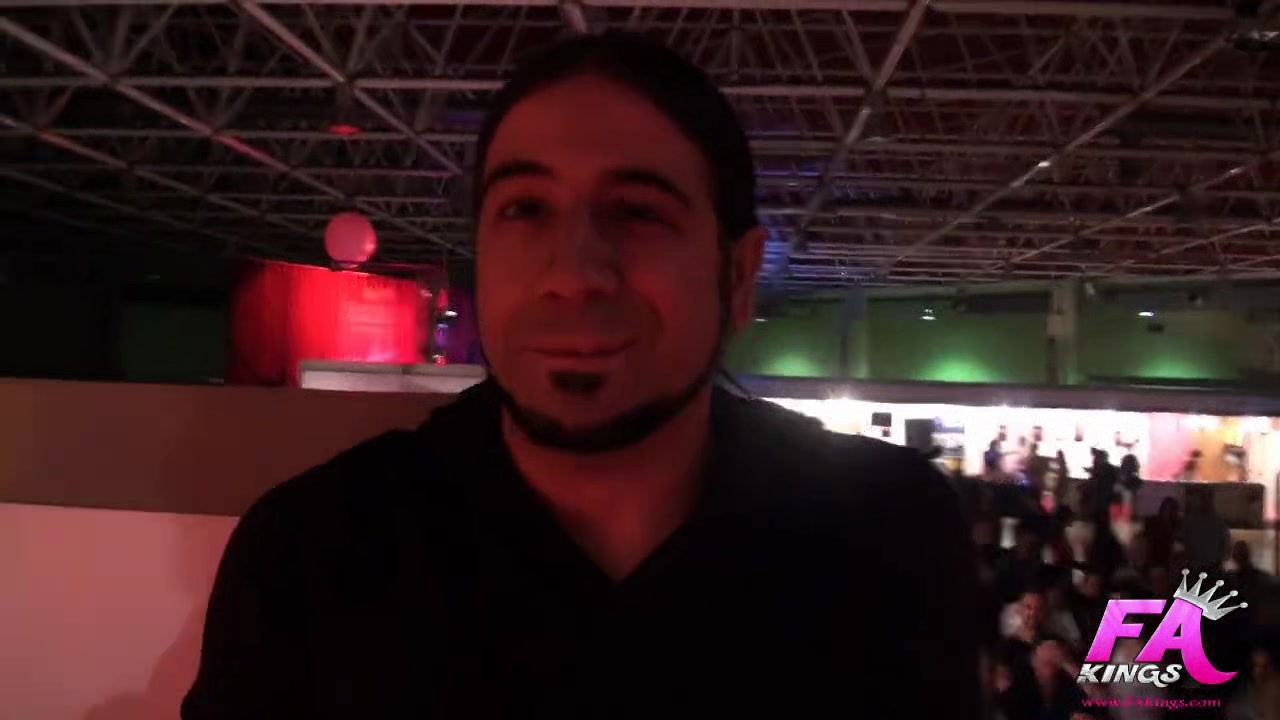 Chiqui makes a casting with SEVEN COCKS right in expo
