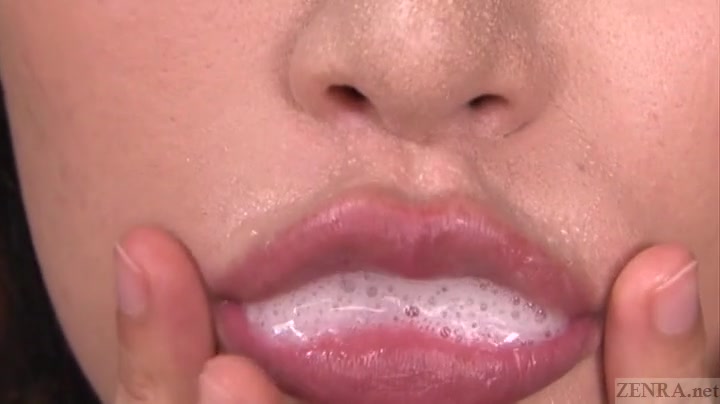 Subtitled Japanese gokkun swallowing party with Chigusa Hara