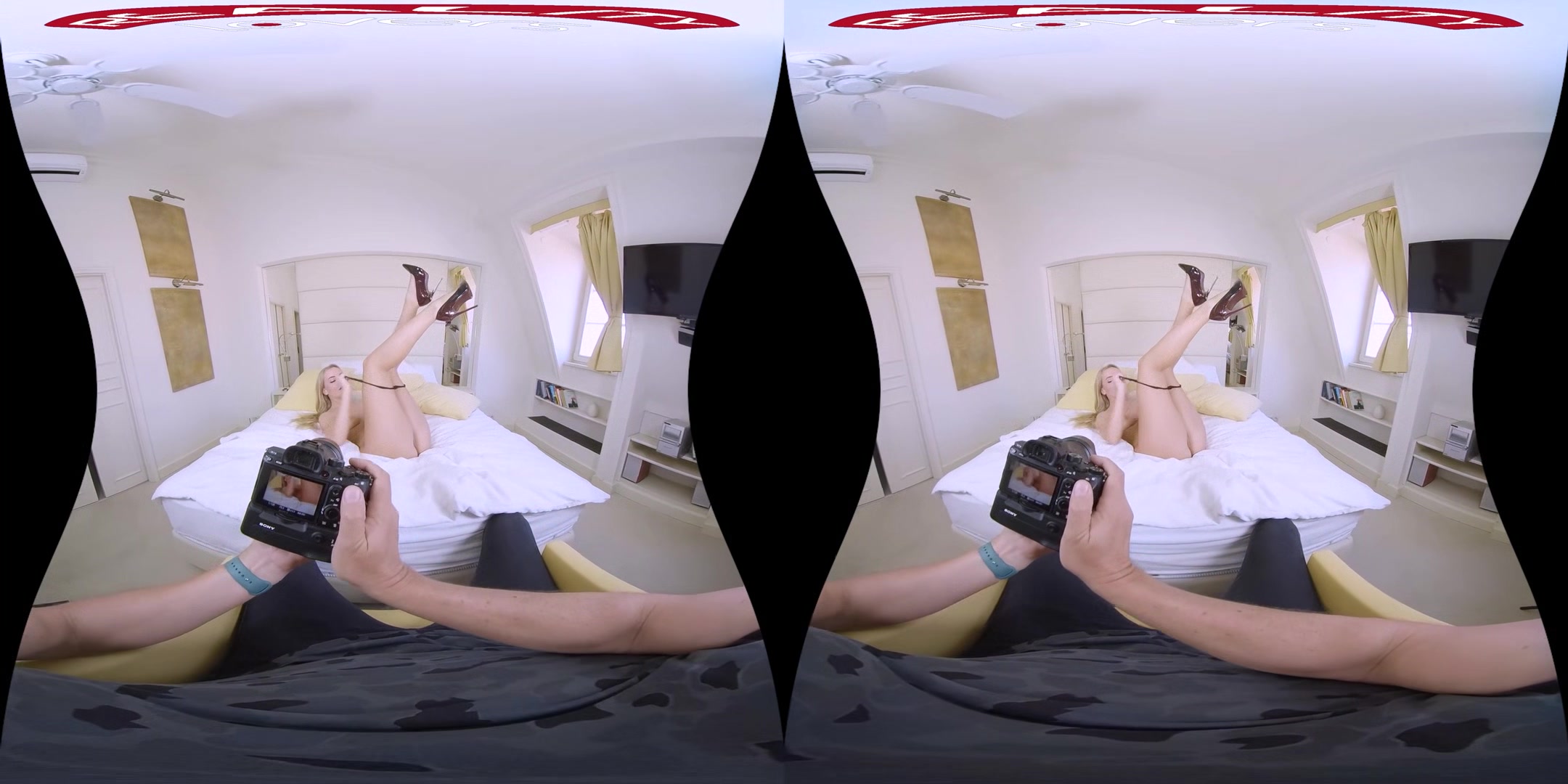 Playing with Victoria - RealityLovers