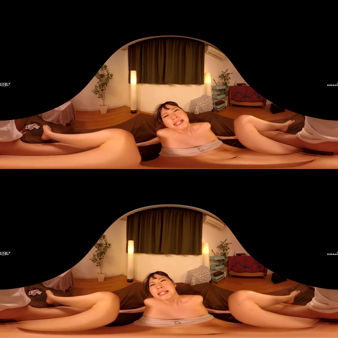 Giving an Oil Massage to a Barely Legal Babe 2 - Asian teen 18+ Creampie