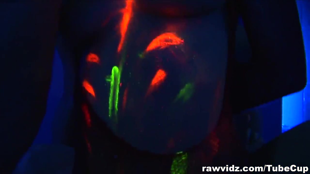 RawVidz Video: Blonde enjoys two glory holes