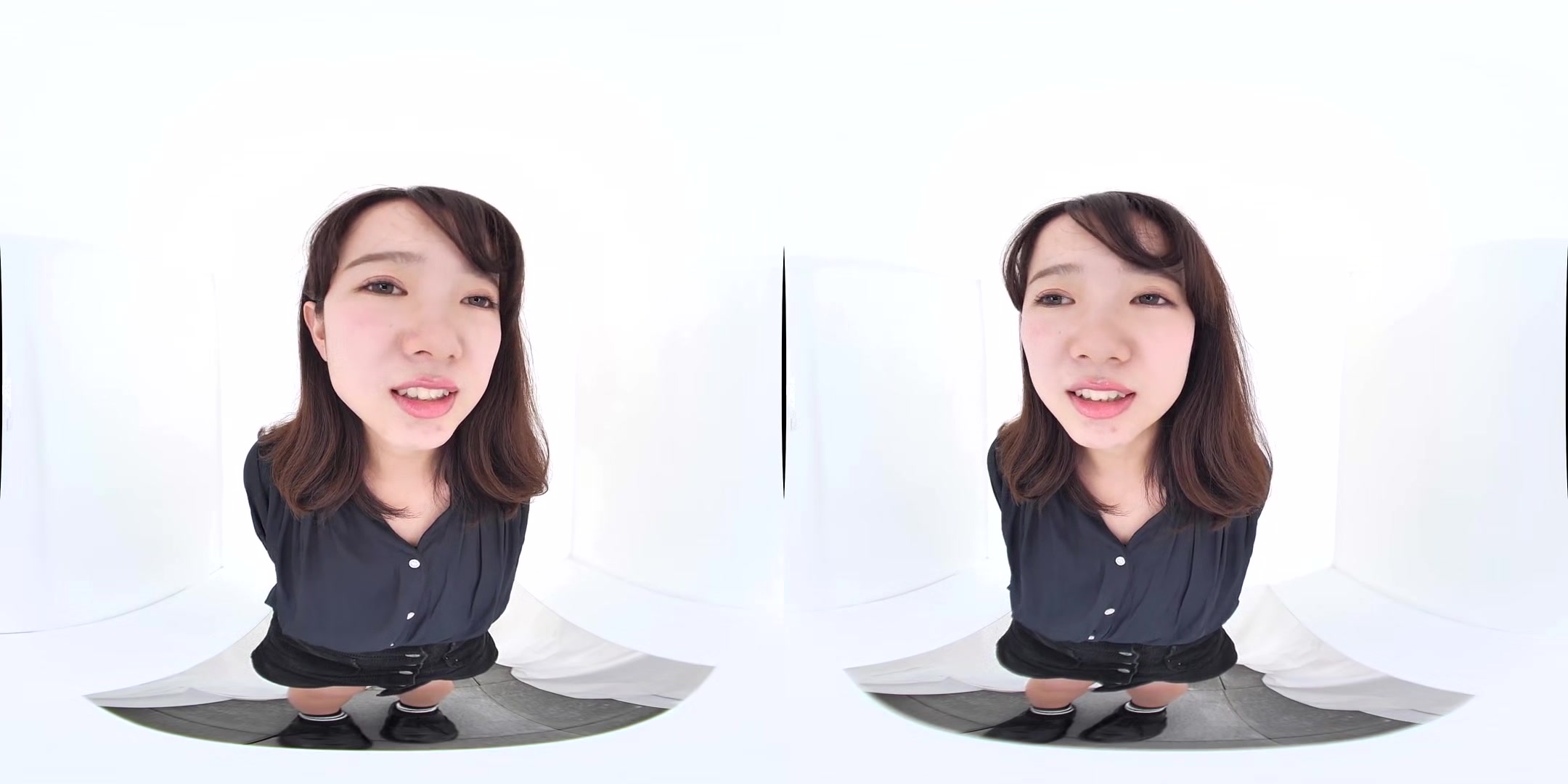 Amateur Kissing VR: Will You Show the Camera How you Kiss? - Asian Teen Kissing POV