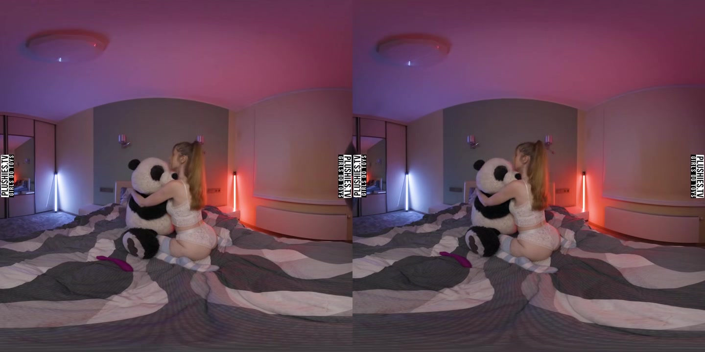 First Sex With Panda Bear And Vibrating Clitoris Till 3 Orgasms - PlushiesVR