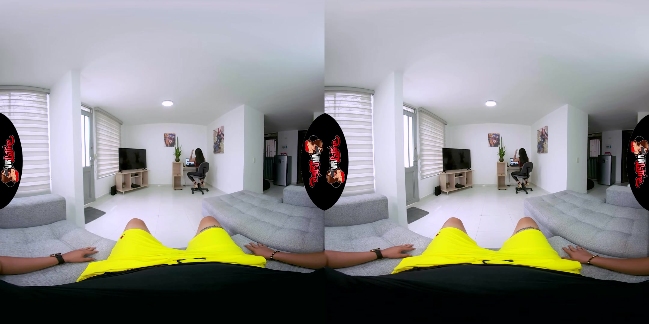 Poco Pleasures - VRLatina