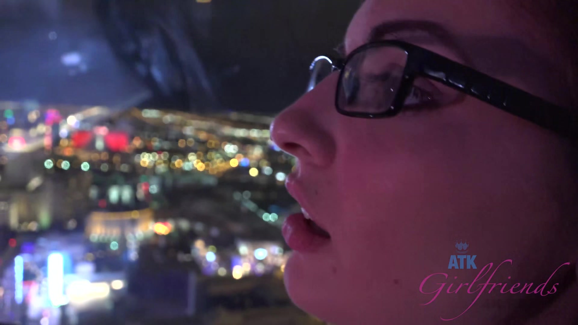 Virtual Vacation In Las Vegas With Mackenzie Lohan Part 1