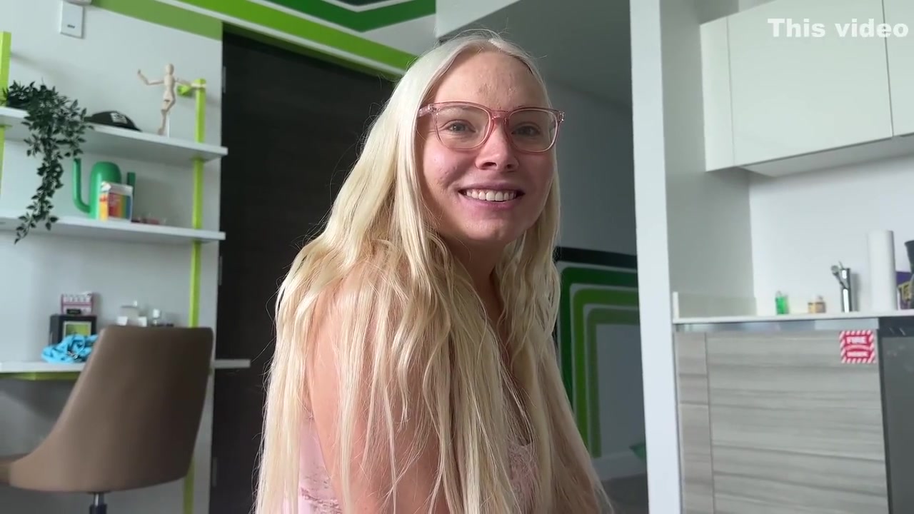 Step Mom Gets Me Laid Household Fantasy Scott Stark - Tiffany Bannister And Macy Meadows