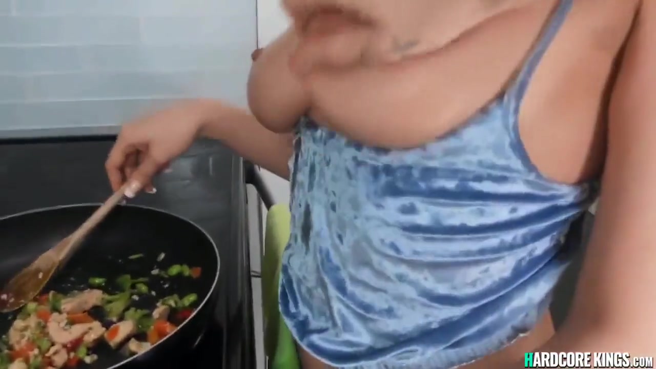 Natural Busty Gf Pov Banged In Kitchen