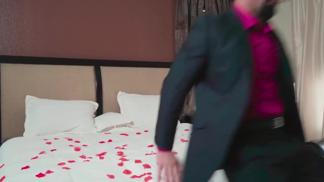catch the garter belt, fuck the bride