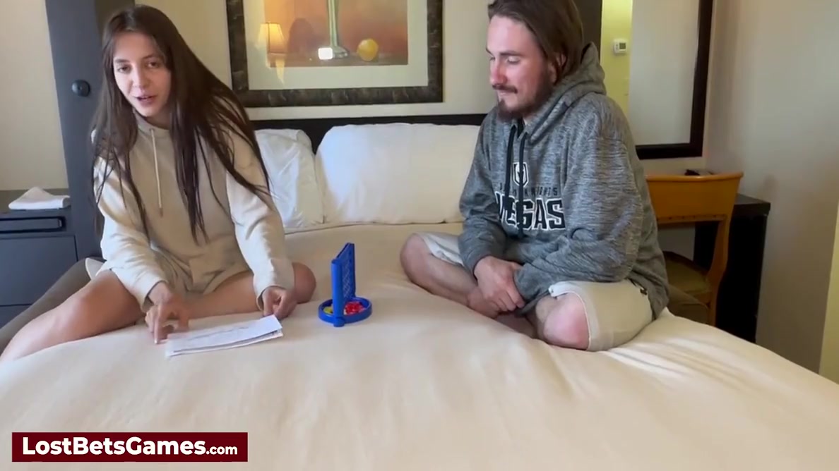 Sexy Babe Loses A Game Of Strip Connect 4 And Fucks The Guy