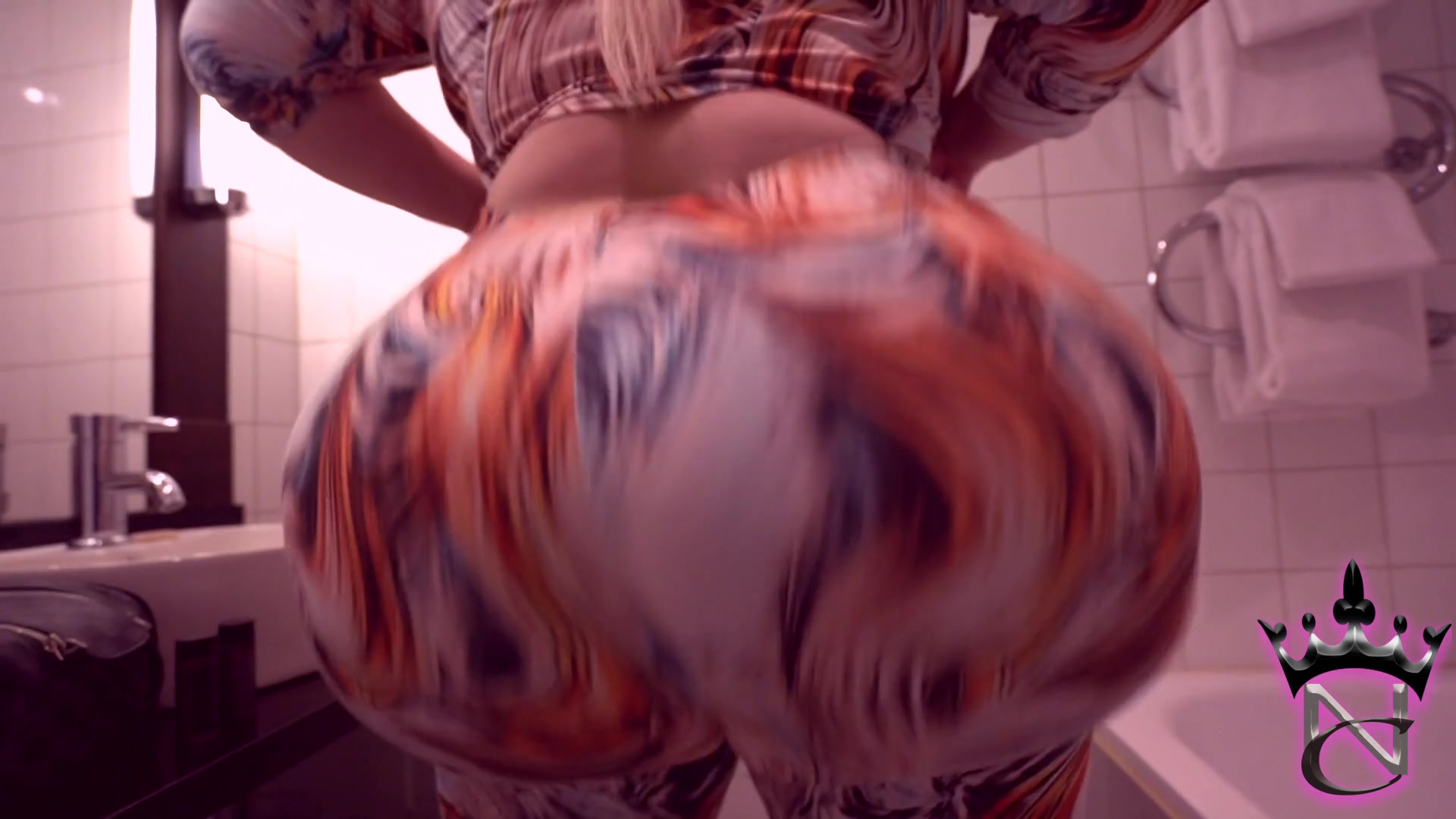 Saltshaker - Sex Movies Featuring Natasha Crown