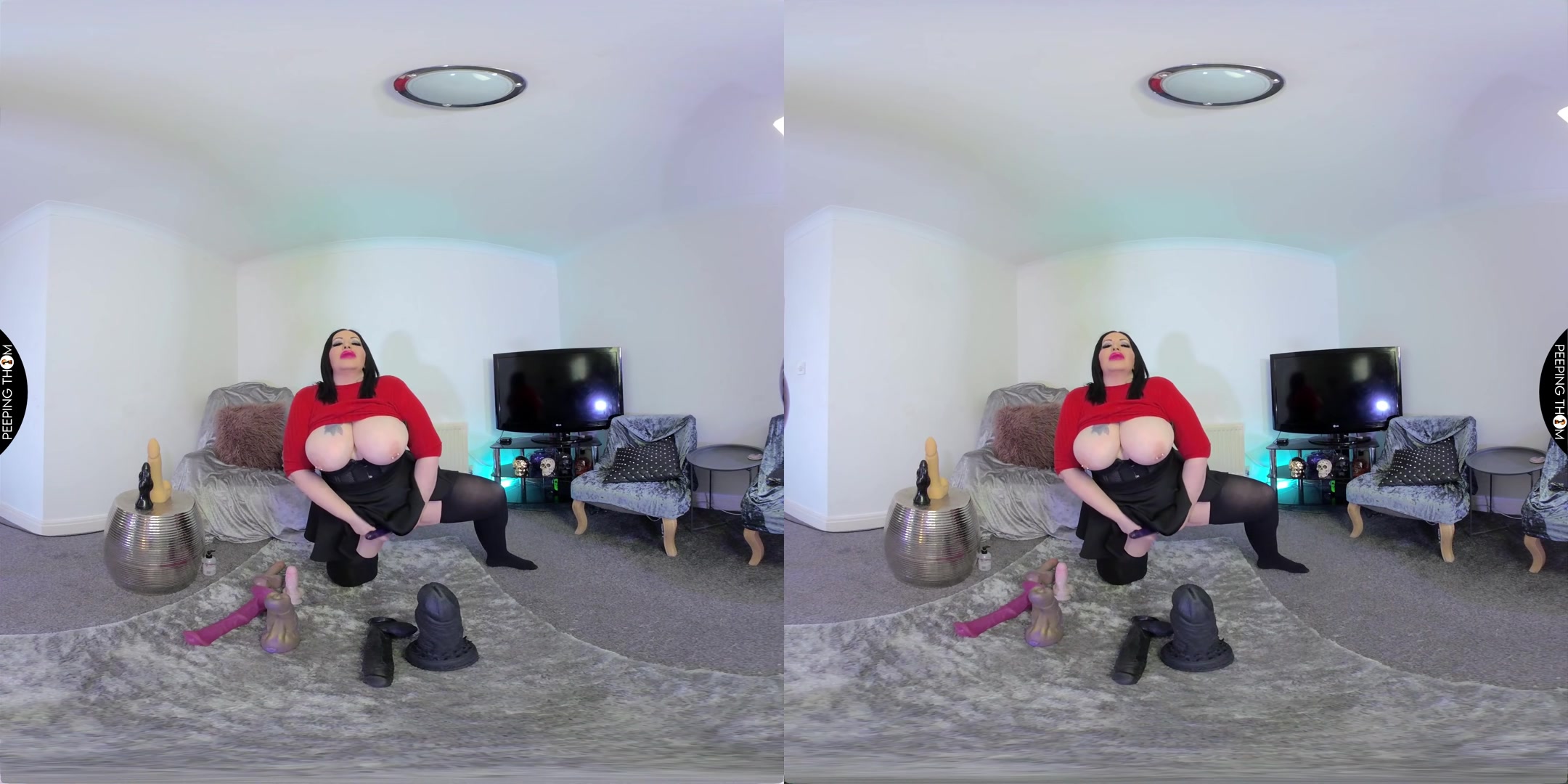 Large Insertions - PeepingThom