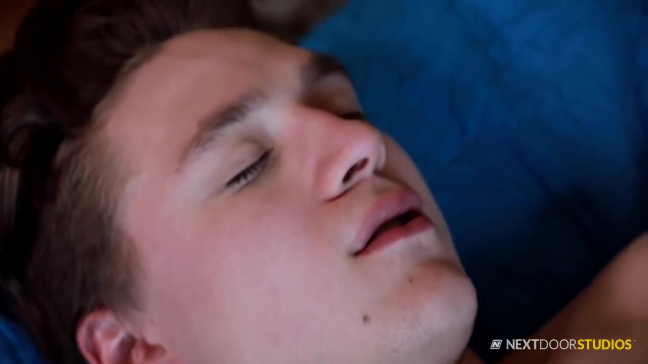 Grayson Fabre And Markie More - Newcummers Delight