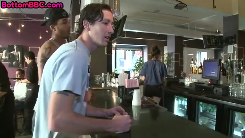 Public Nubian Bottom Amateur Stud Bareback Banged By Ir Top