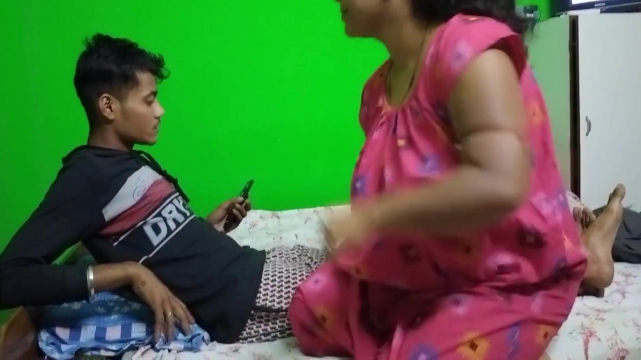 Step Mom K Sath Step Son Ki Chodai