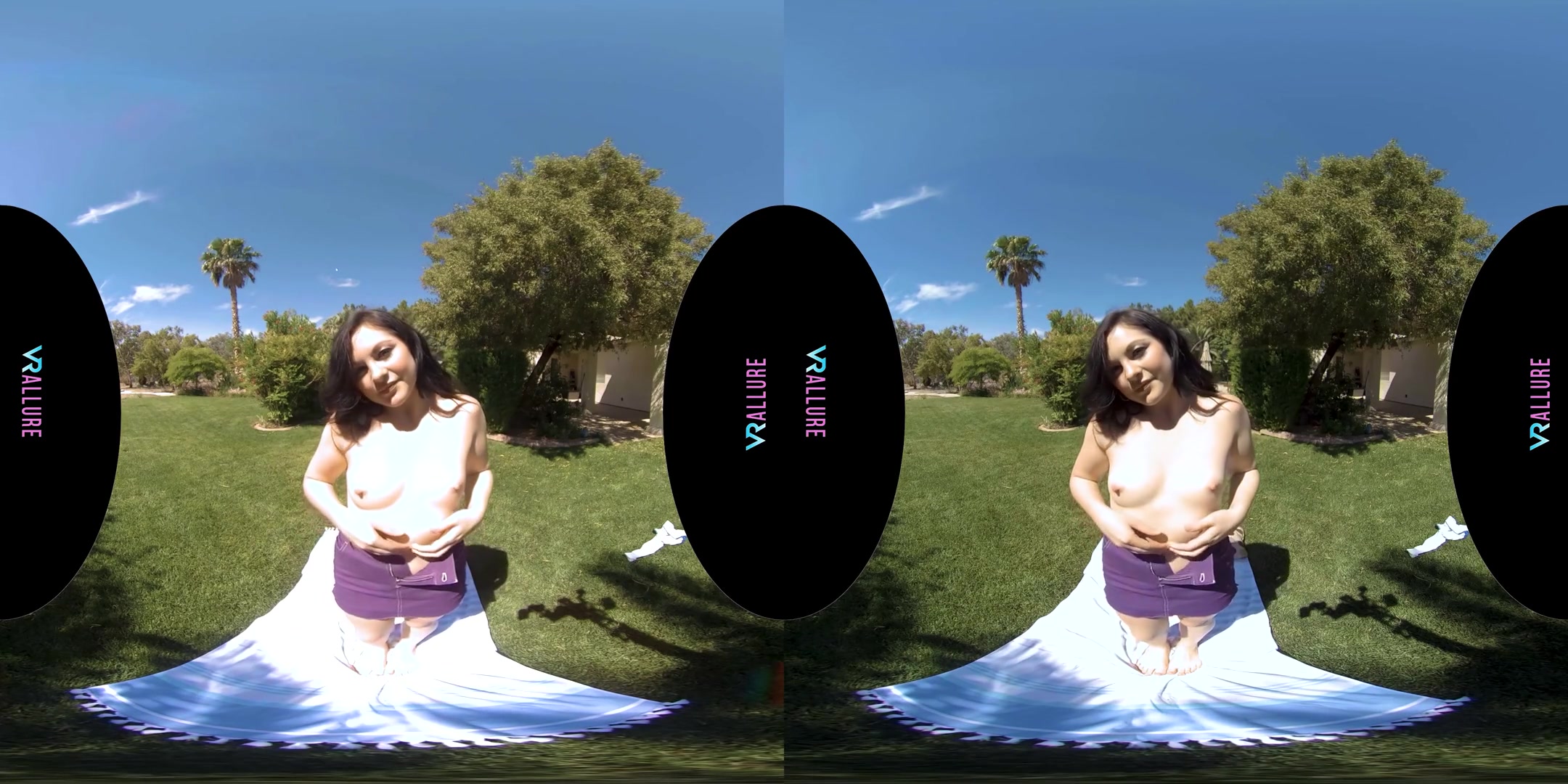 Come Join Me Outside! - teen 18+ Babe Outdoor Solo with Toy