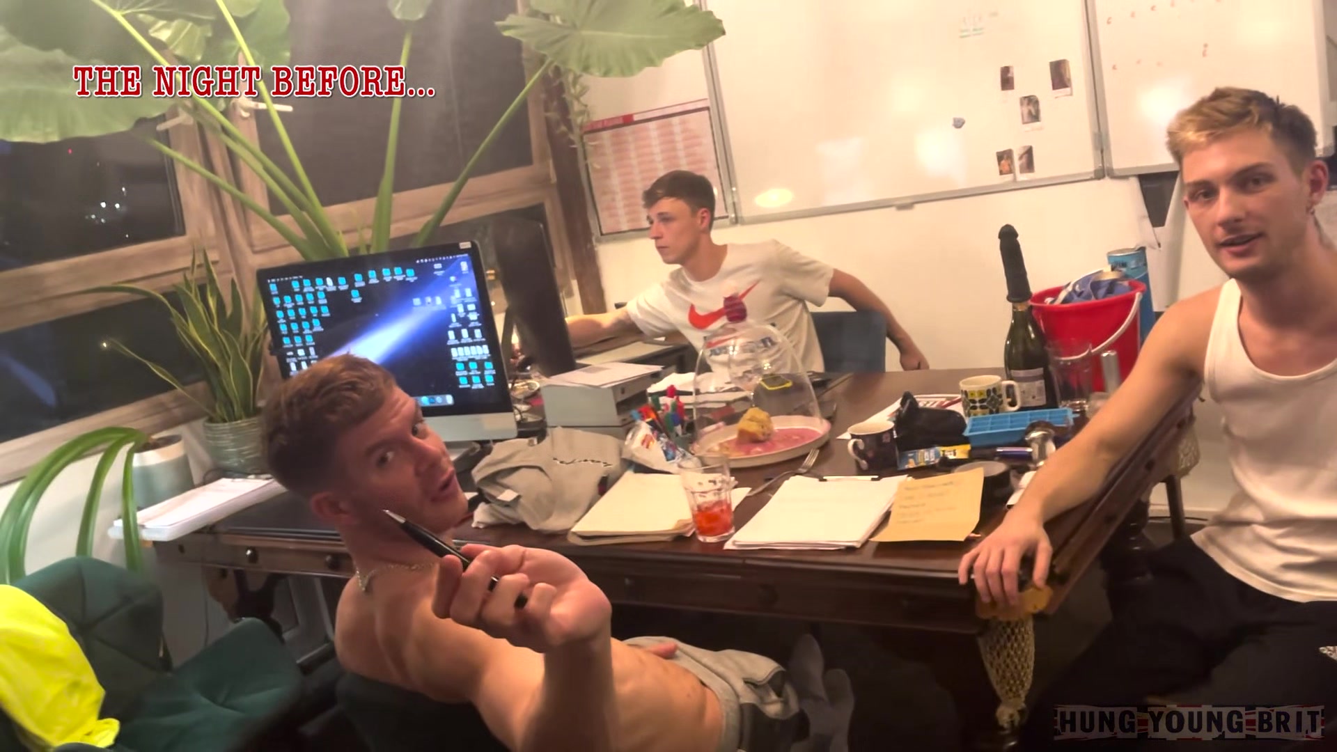 Bounded Up - HungYoungBrit