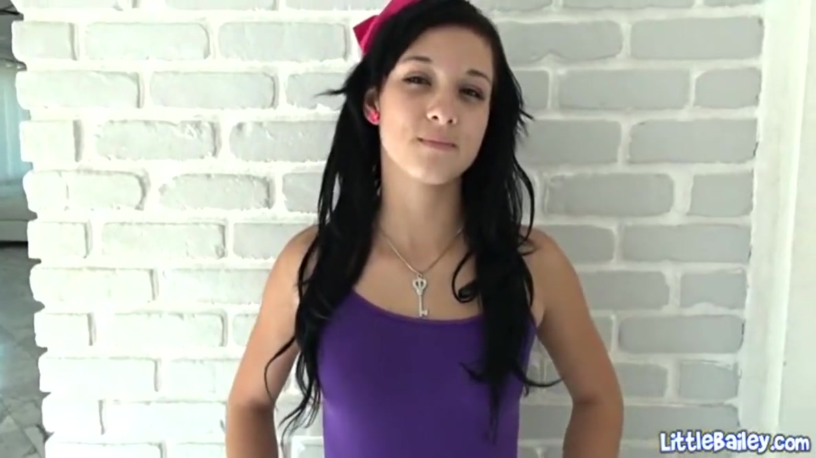 Stripteasing teen 18+ Goes Solo With Mandy Sky