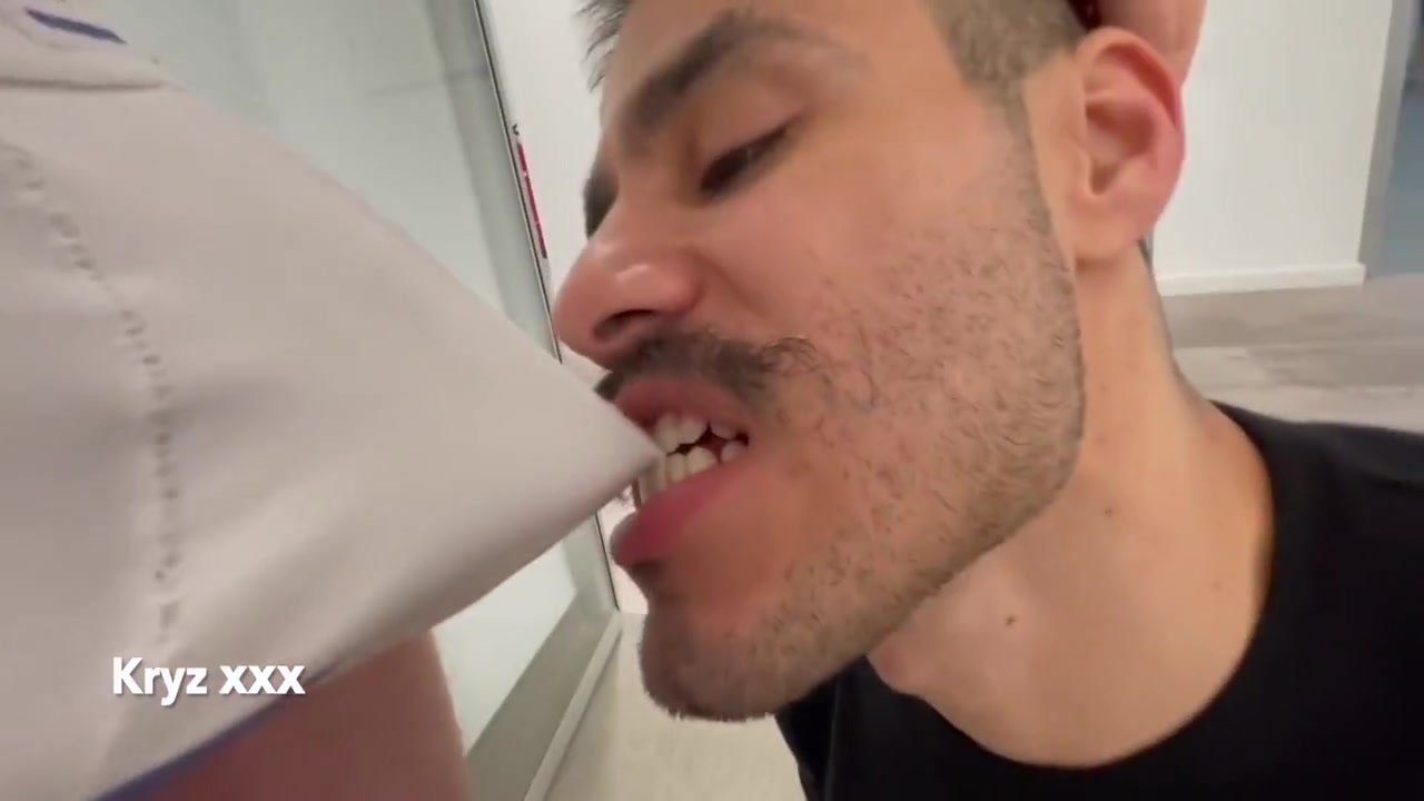 He Fucks Me And Breeds Me In His Office. 5 Min With Gay Porn And Kryz Xxx