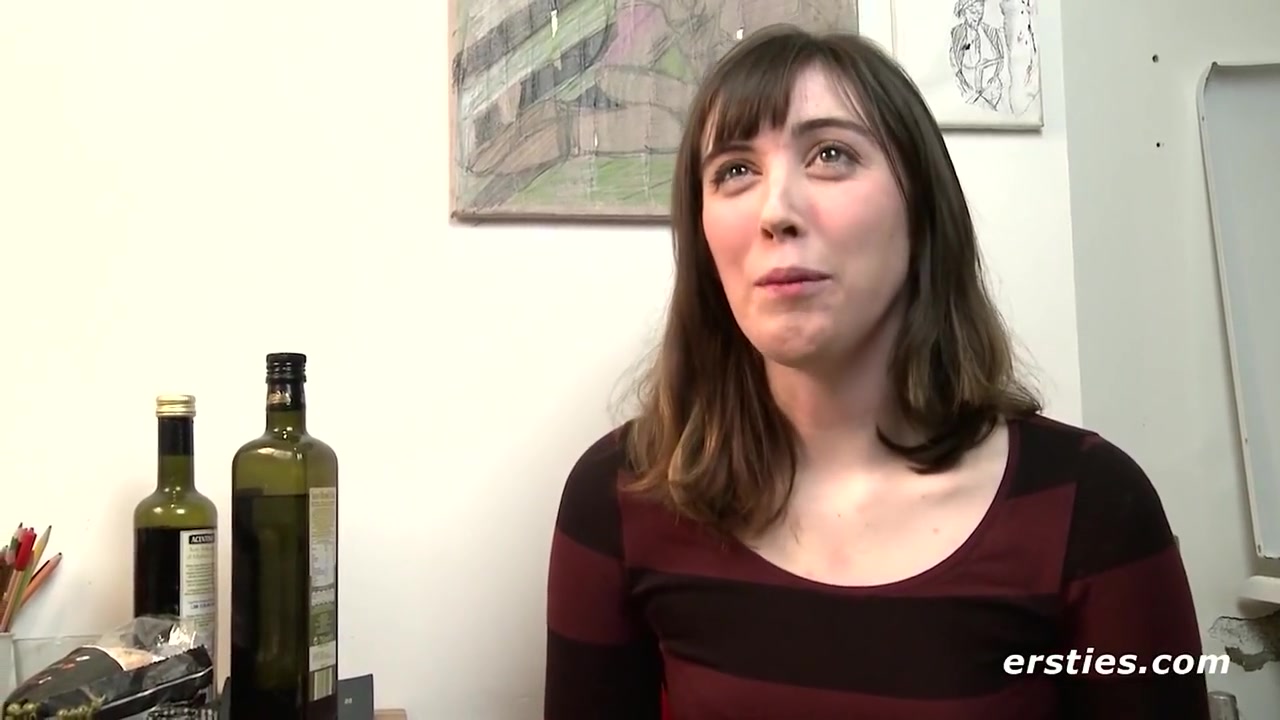 Fiona Masturbates With A Toy