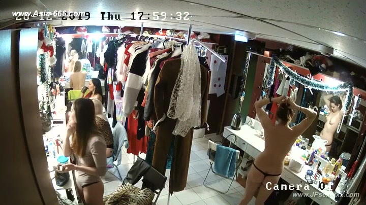Locker_Room_Strippers.1