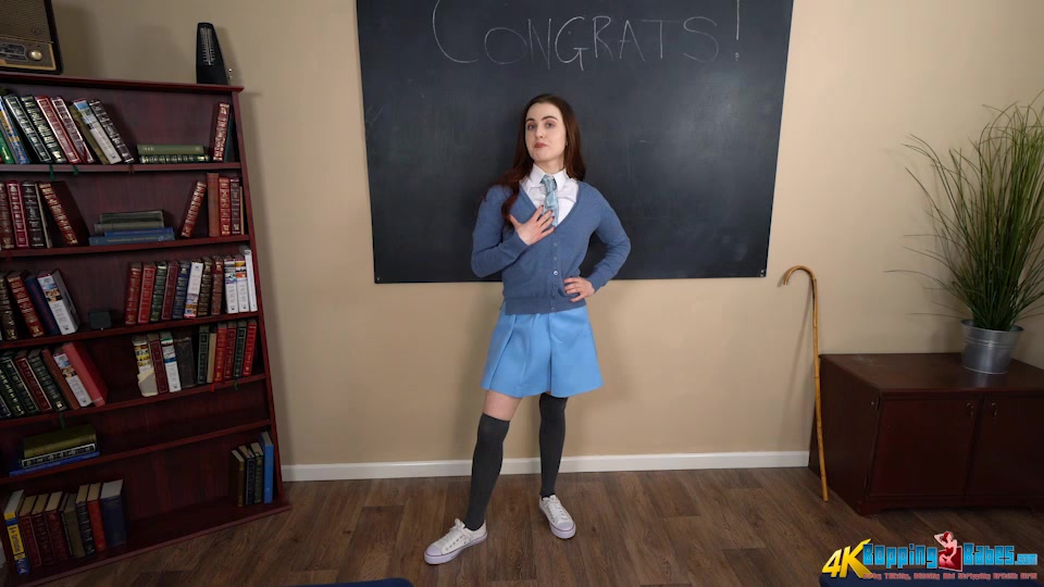 Lola Rae - Graduate, Masturbate! - BoppingBabes