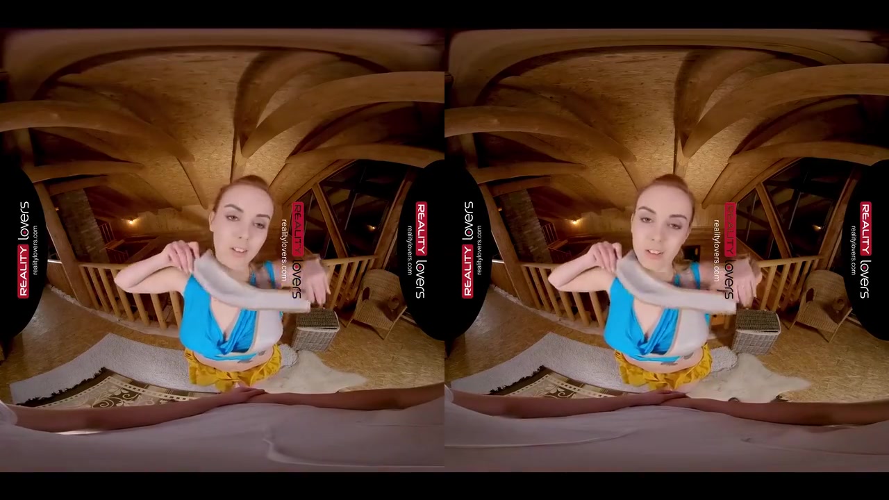 Big Tits Teen 18+ With Lil Voss And Virtual Reality