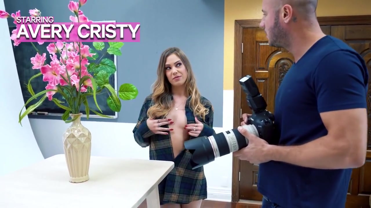 Sexy Blonde Gives Sensual Anal Treatment - Avery Cristy