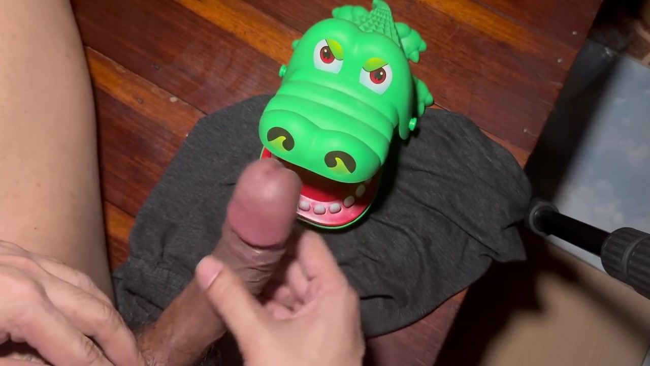 This Toy Bite My Cock