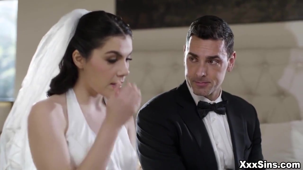 Ryan Appreciates Valentina Nappis Naughty Surprise