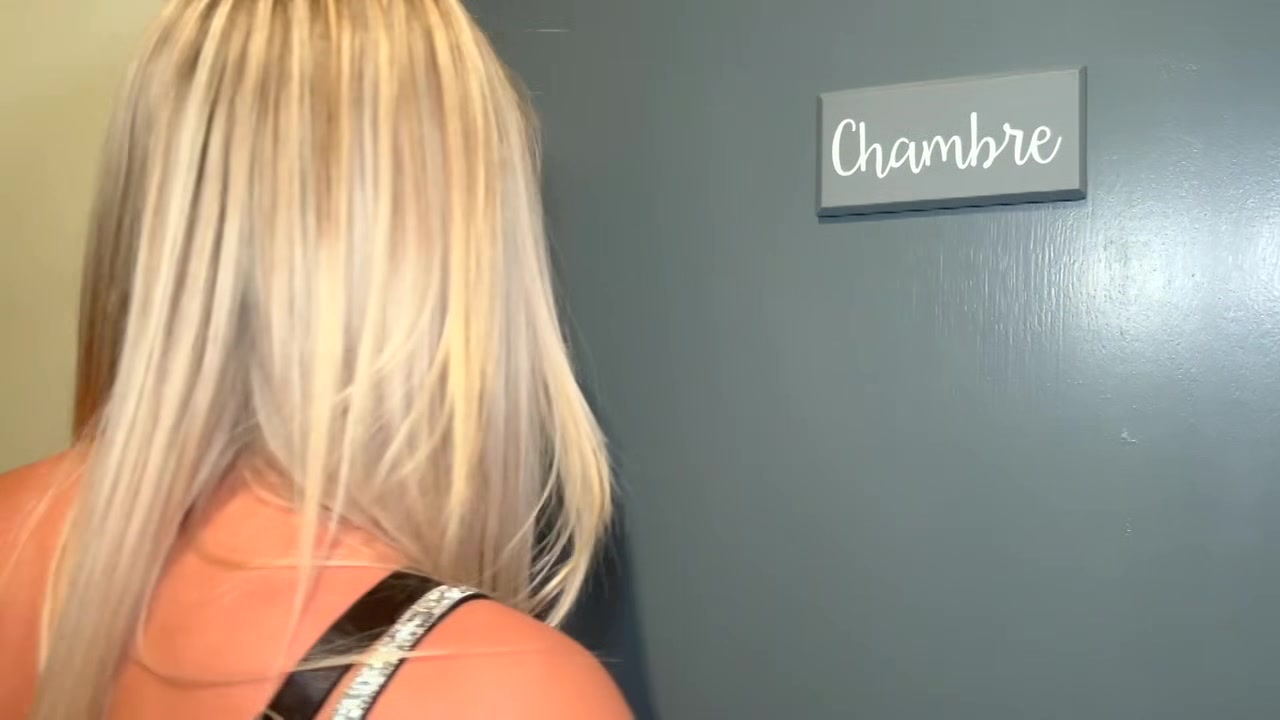 Candie, the queen of the J&M gang bang! - Jacquie et Michel TV