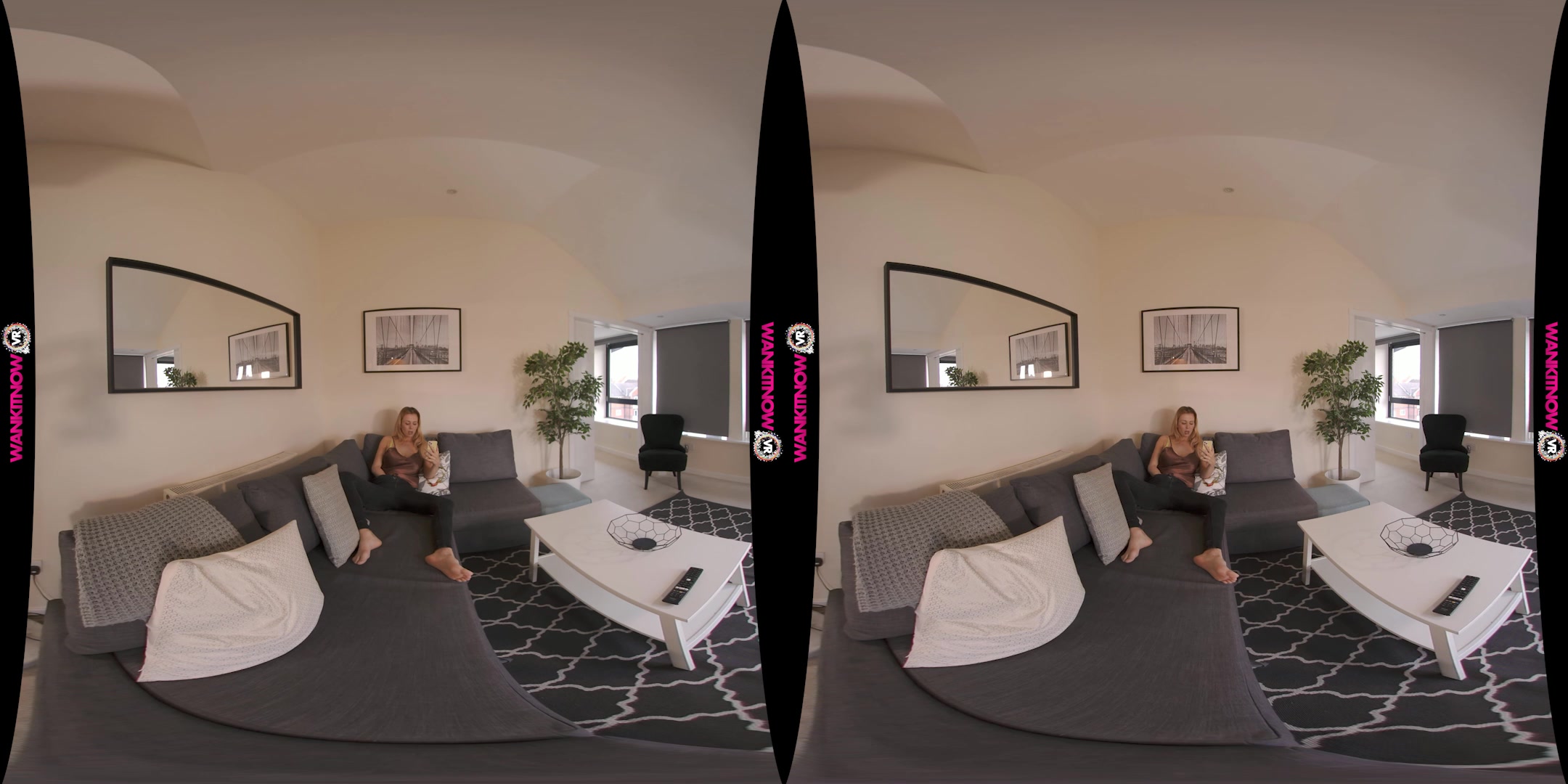 Sneaky Wank featuring Lucy Alexandra - WankitNowVR