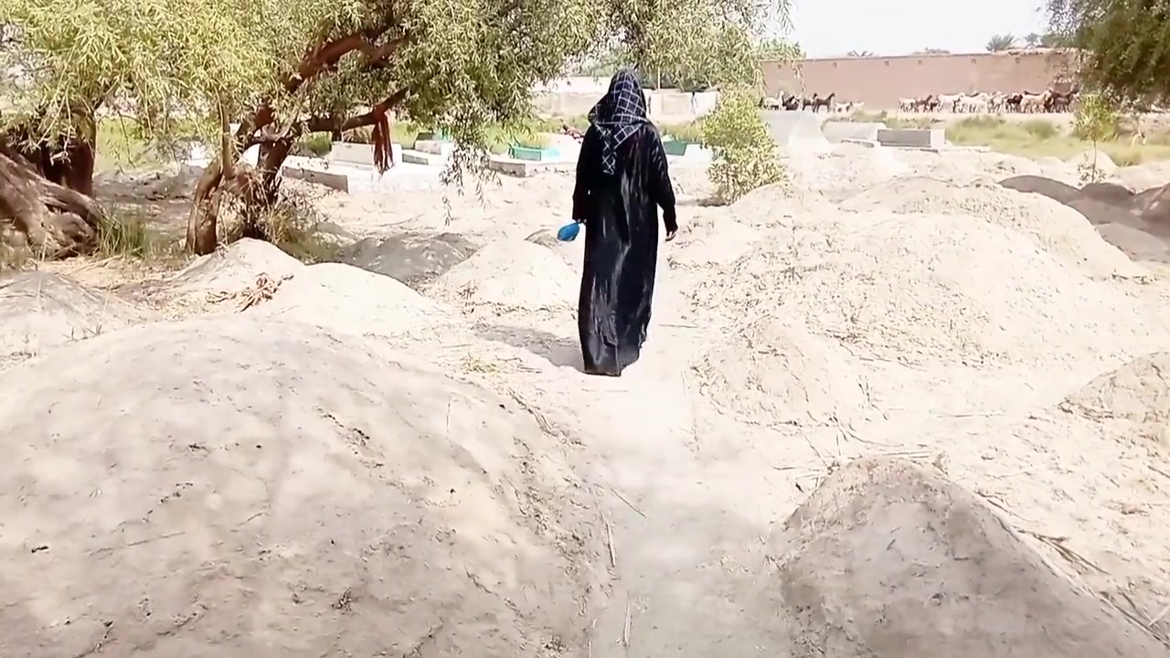 Qabristan Se Nkli Atma Ne Leya Apna Hesb Premi Se Apni Echa Pori Krwai