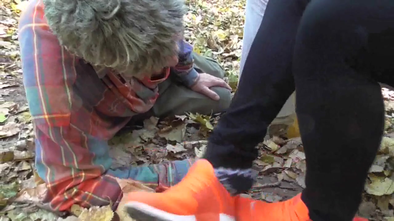 Shoe worship and stinky feet sniffing - full version by Foot Girls