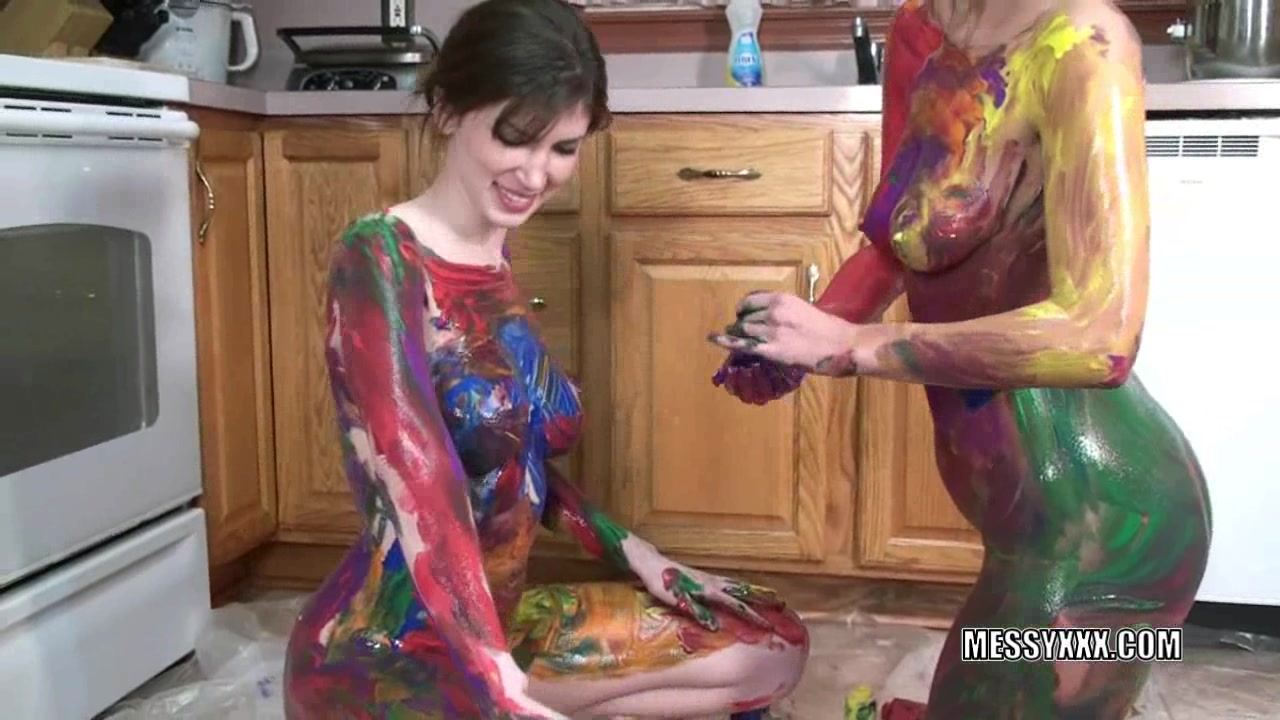Tattooed redheads Indigo and Lavender receive erotic with paint