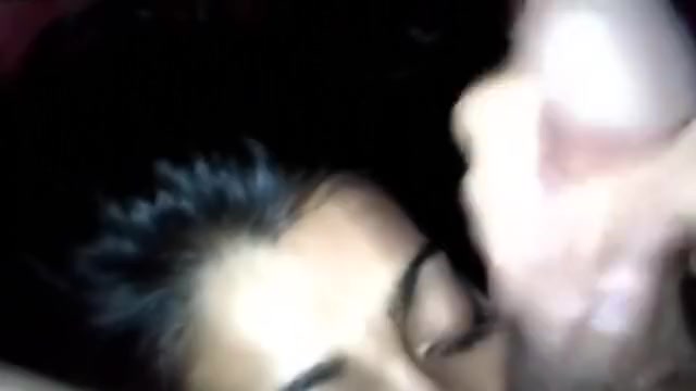 Indian amateur hottie fucks and gets a big facial