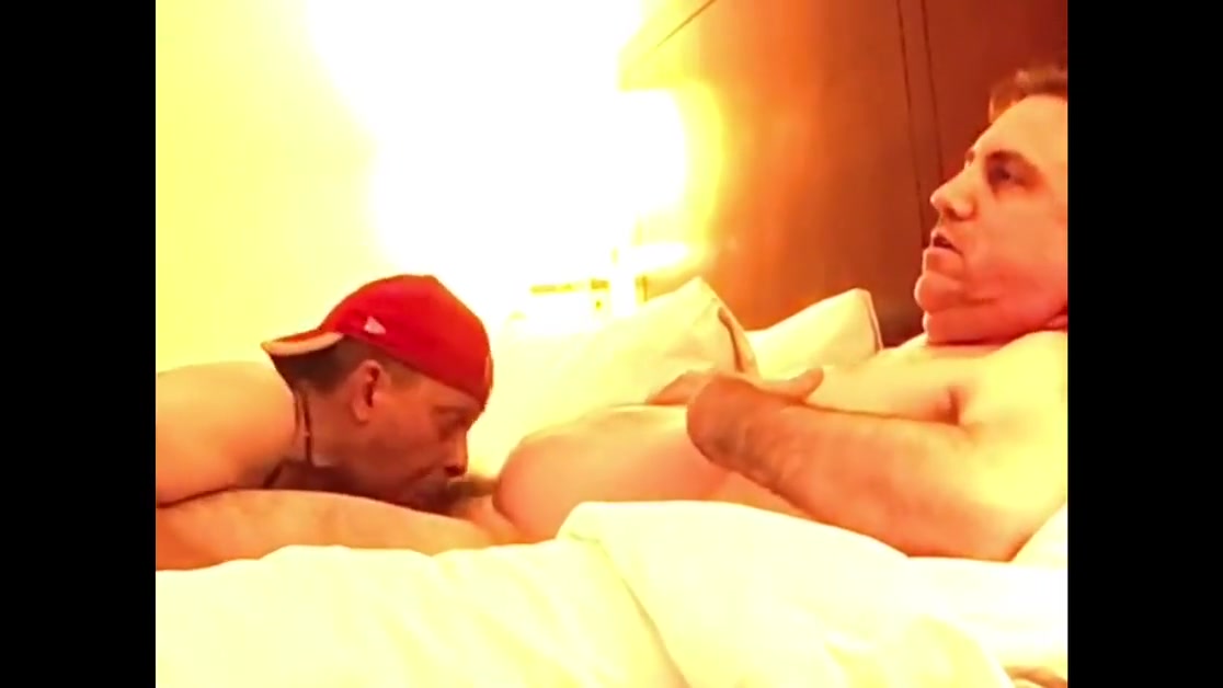 I Was In San Jose California In A Hotel And I Wanted To Swallow Cum. This Stoner Had A Seven Day Load Built Up So He Stopped By And I Swallowed That Seven Day Load In Seven Minutes. 6 Min