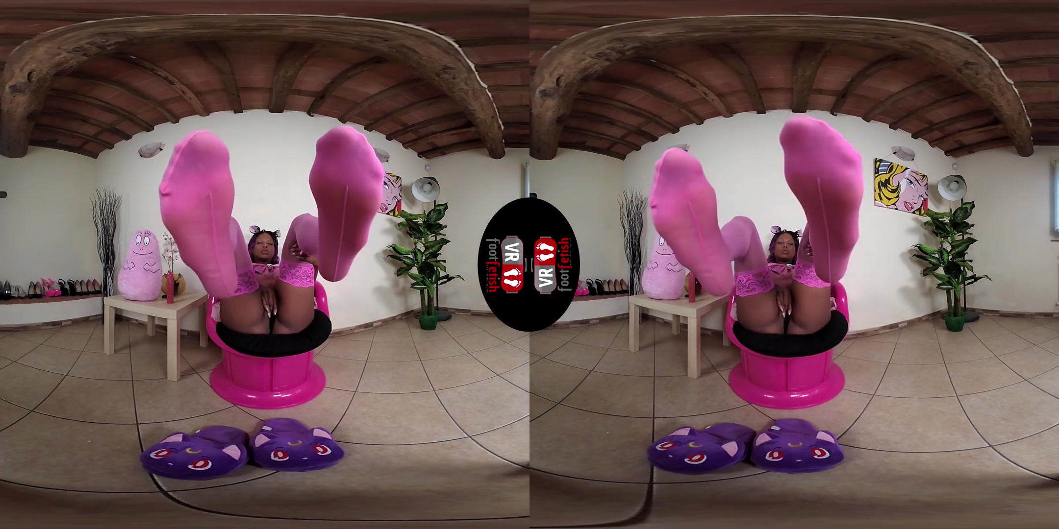 Hot Brunette Janelle Plays With Dildo Dressed In Pink Stockings With Kawaii Slippers; Ebony Babe in Kitty Cosplay Foot Fetish VR