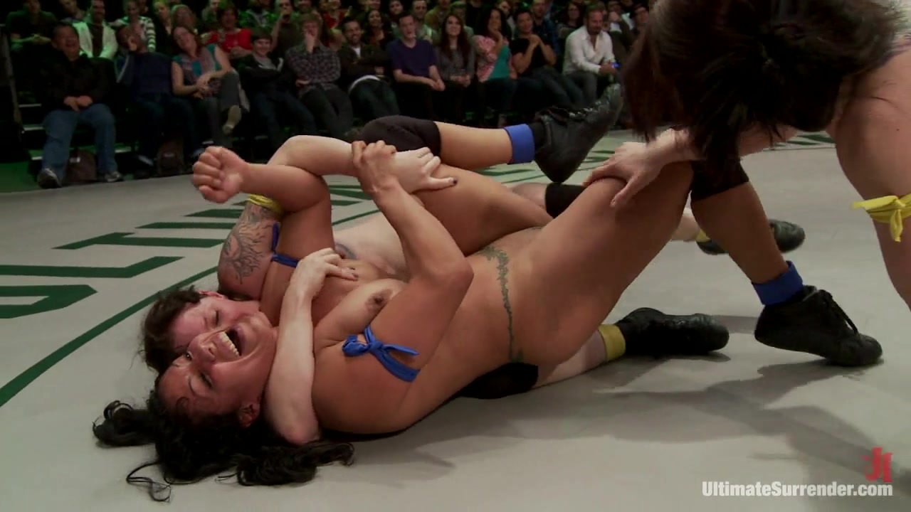 Round 3, Team Blue Vs. Team Yellow. Isamar Taunts Her Opponents - Publicdisgrace