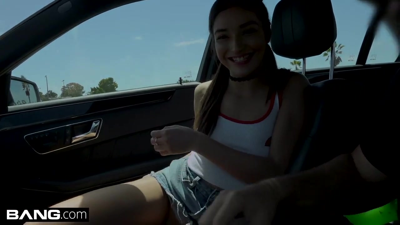 Emily Willis loves sucking dick at the baseball park!