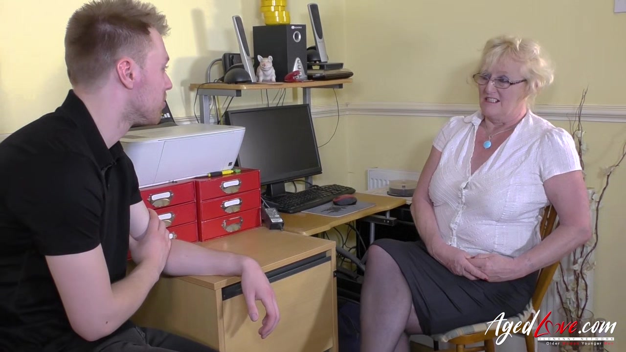 AgedLovE Mature Claire Knight and Chris