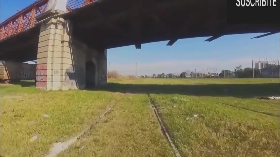 L A S In Recibe Una Vias Del Tren 4 Min