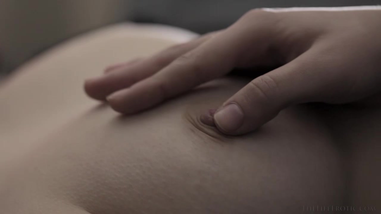 Raw on Raw 2 - Beata B & Viola Bailey - TheLifeErotic