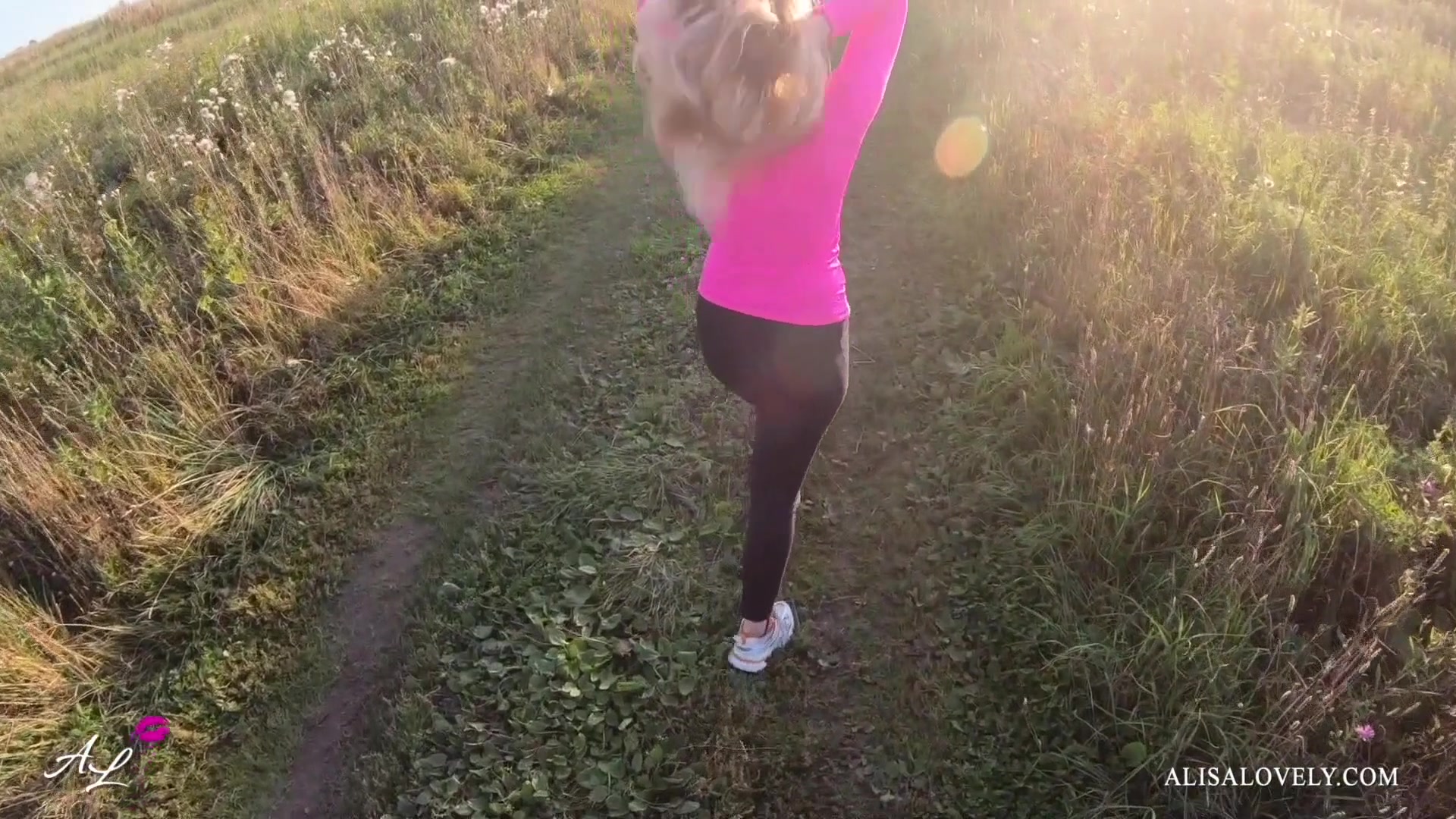 Taxi Driver Took The Girl Put Of Town To Fuck Her Outdoors