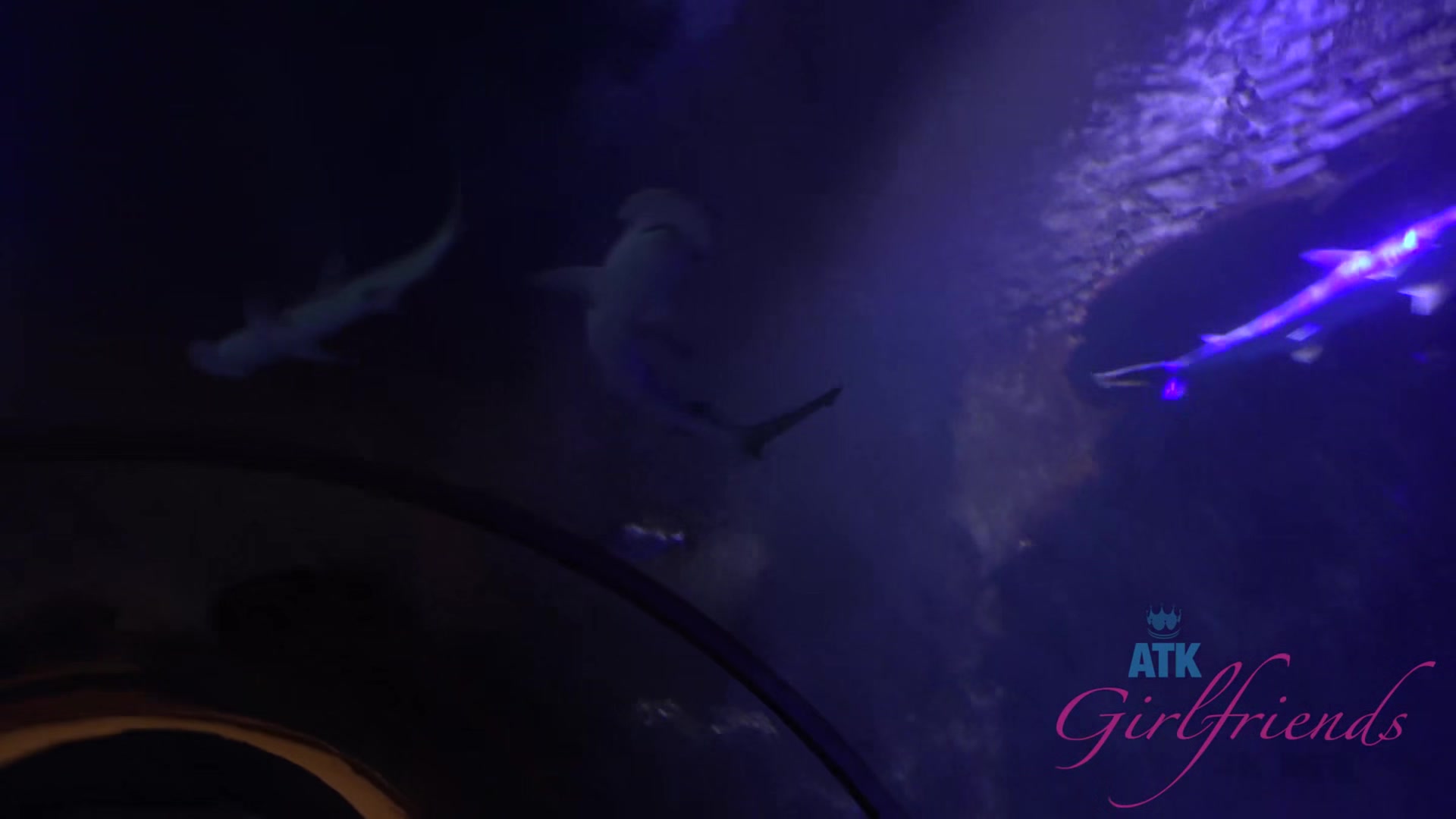 Virtual Vacation In Las Vegas With Simone Delilah And Lara Brookes Part 1