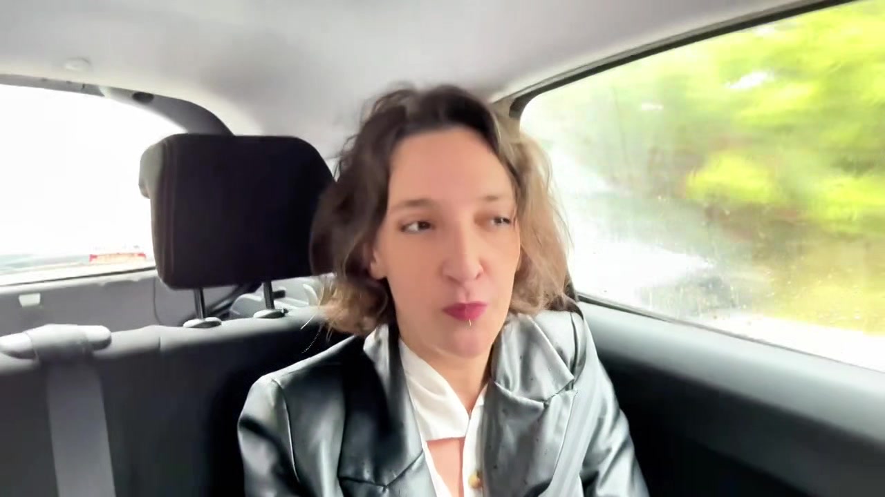 Alicia, 43, from Toulouse! - Jacquie et Michel TV