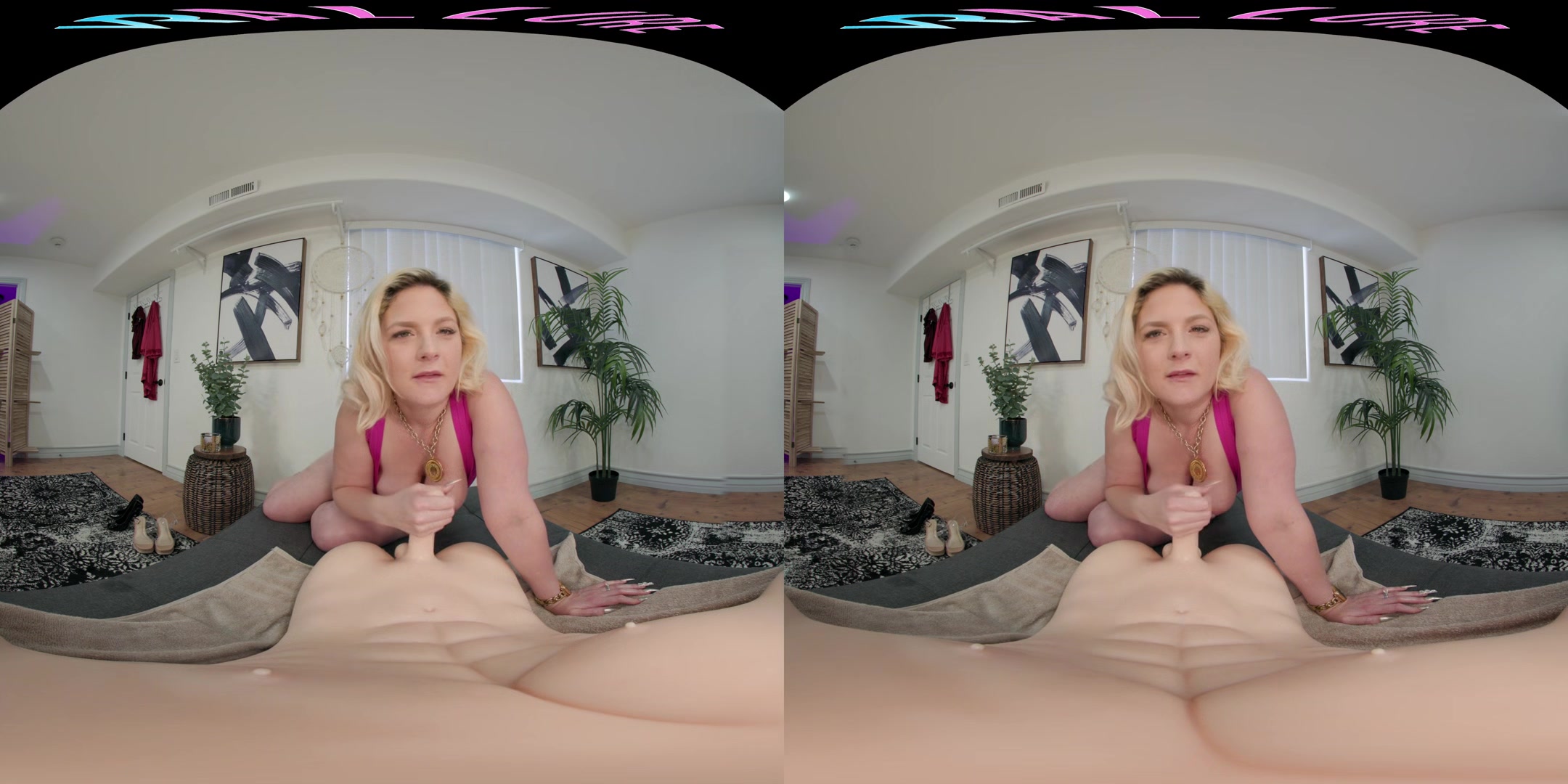 Big titty blonde gets off with her toy in virtual reality