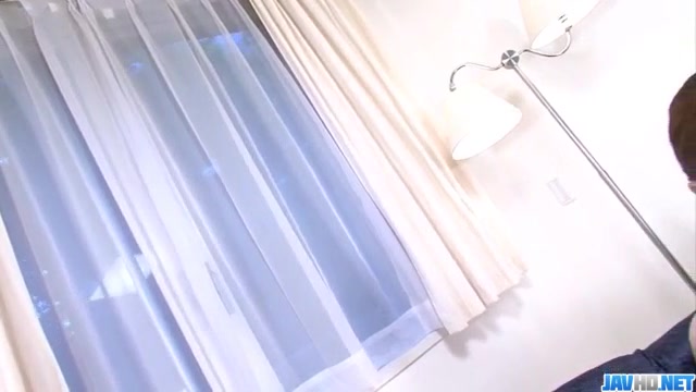 Jyunko Hayama amazing shaved pussy solo play