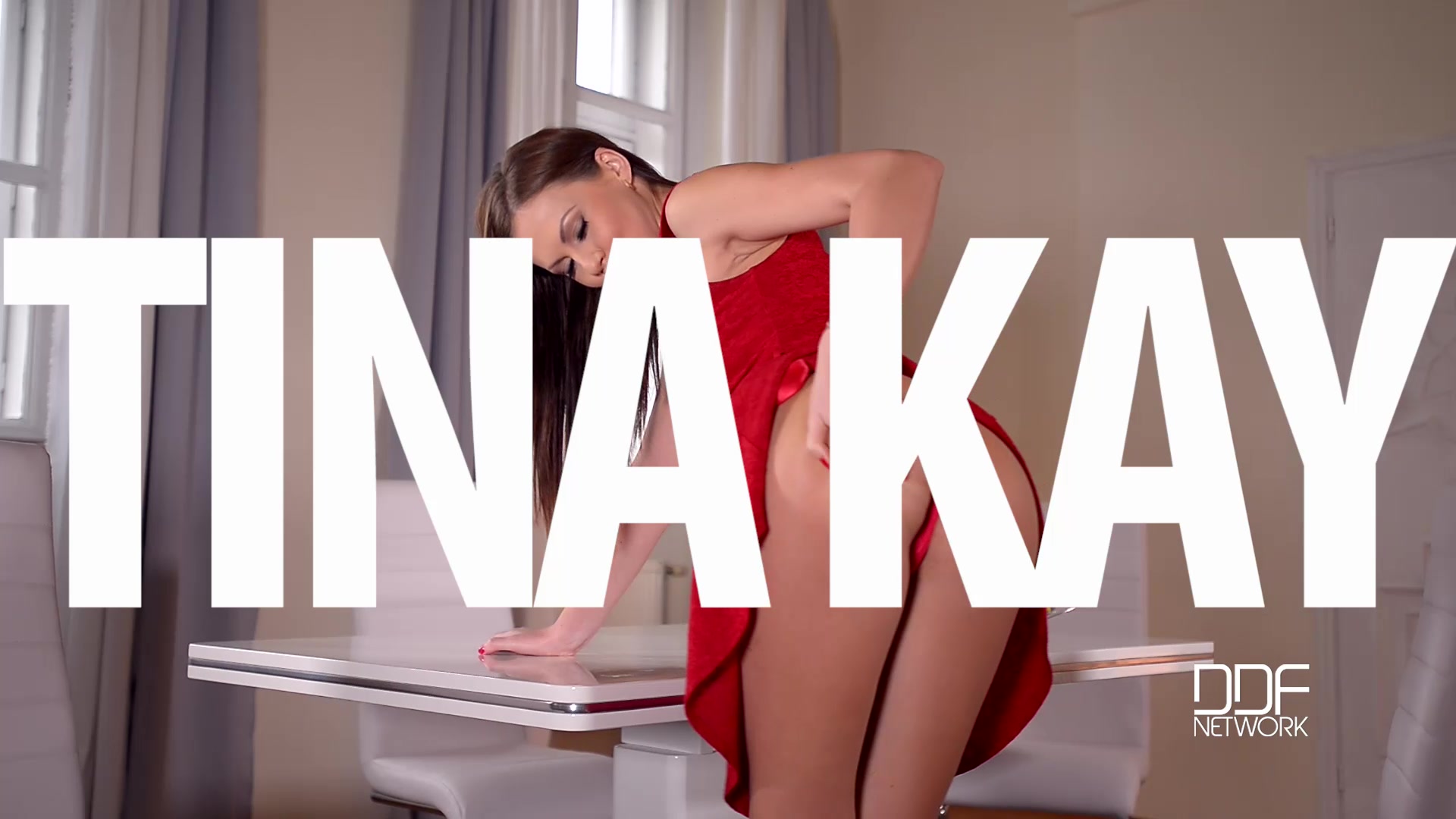 Her Shaved Pussy is a Present - Dirty Talk her Gift - PornWorld