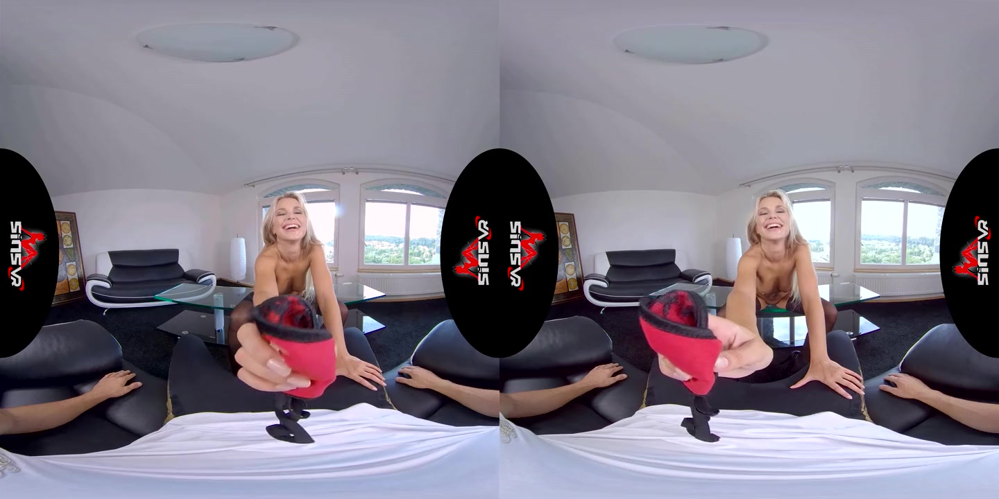 VR porn - Lola Myluv - Lapdance - SinsVR