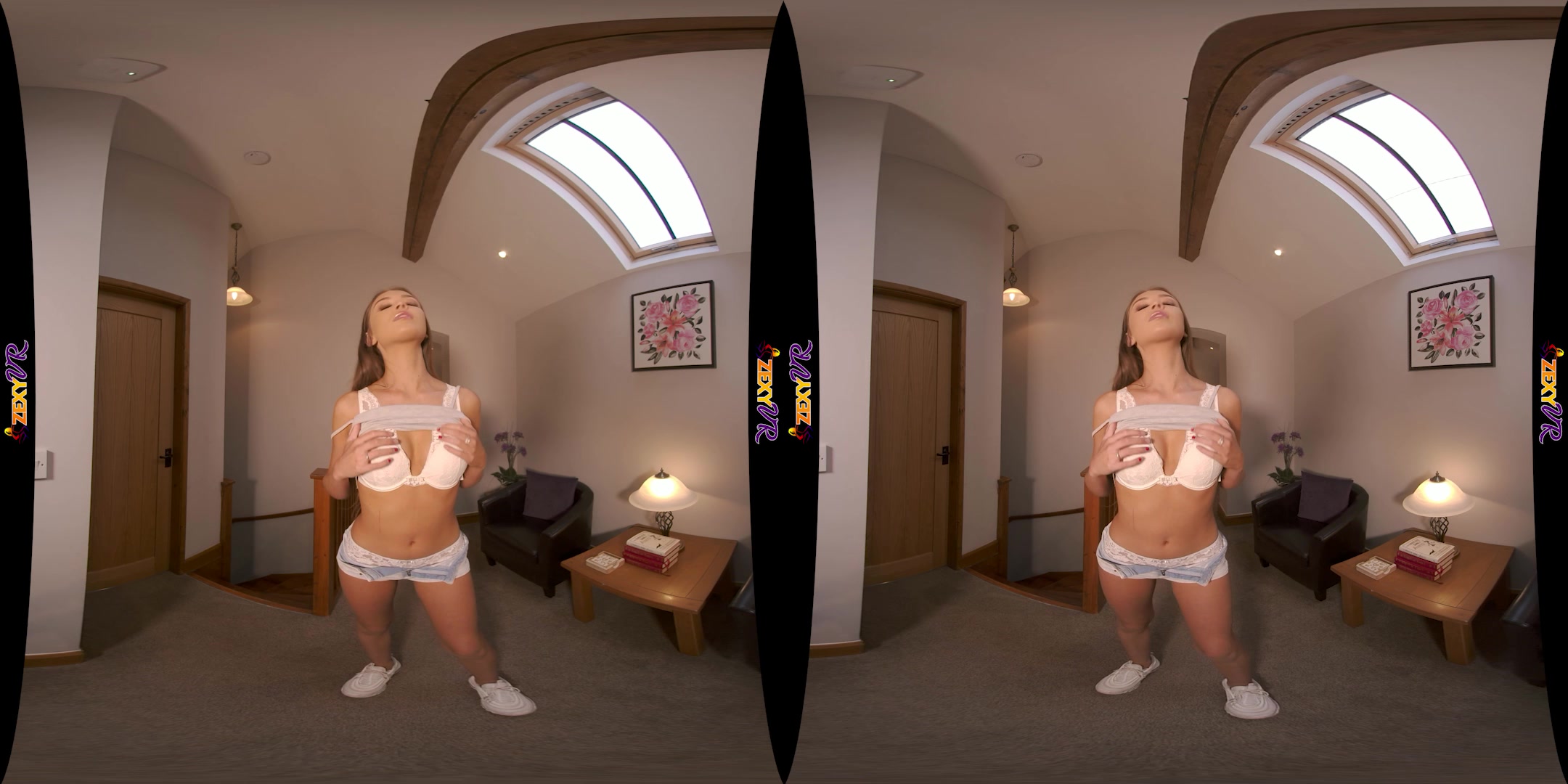 Hot Pants featuring Tara - ZexyVR
